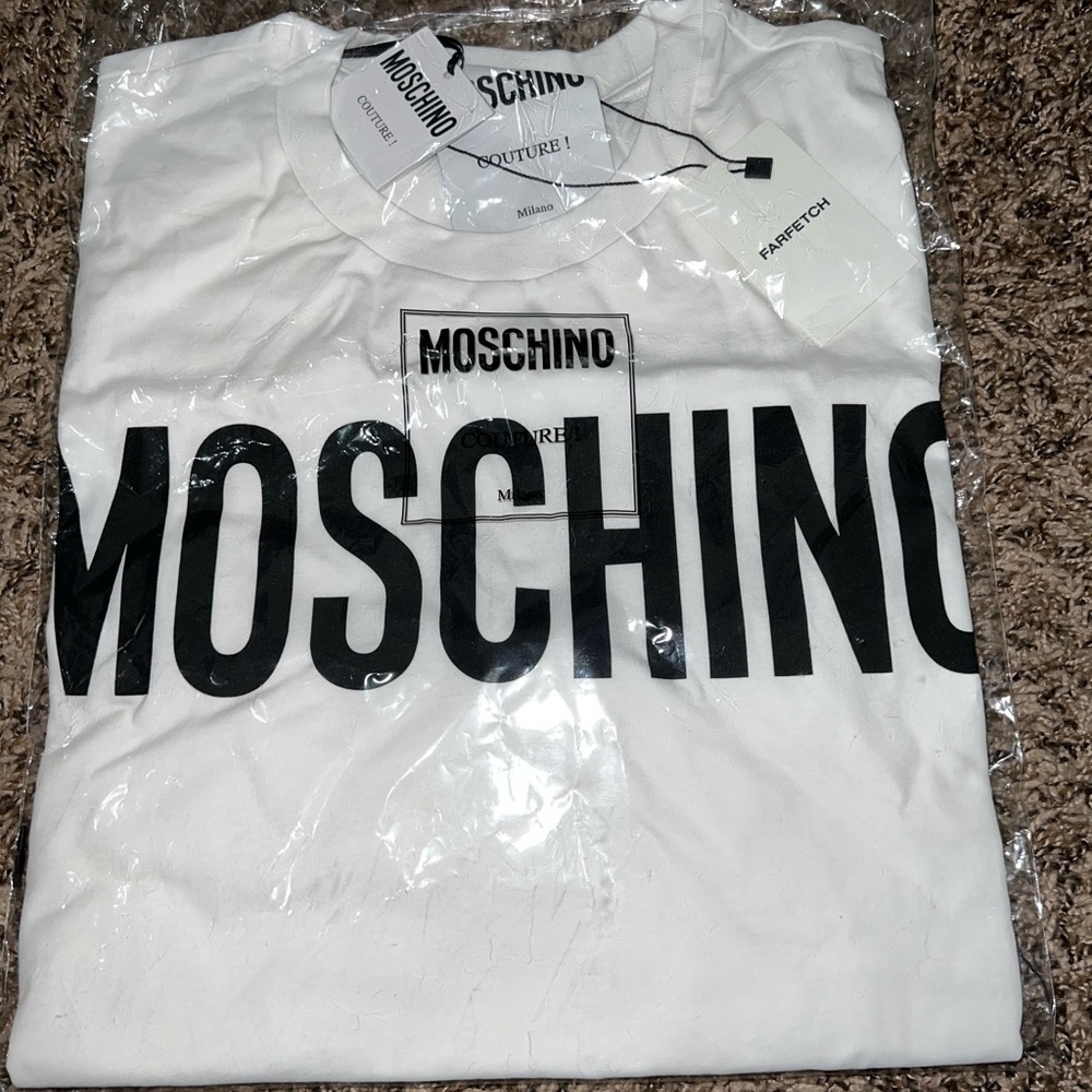 Moschino t shirt Mens